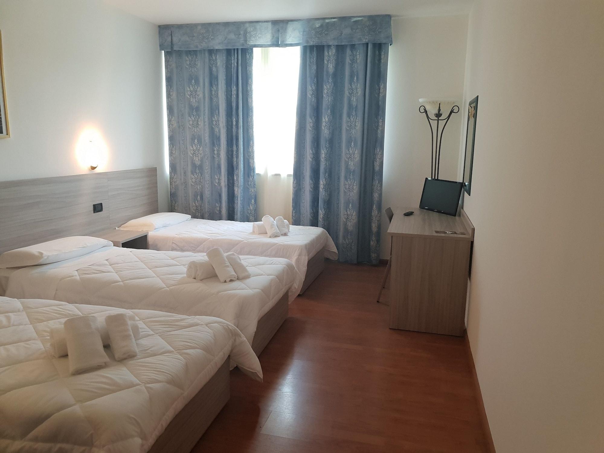 Risthotel Airport Fogliano Redipúglia المظهر الخارجي الصورة